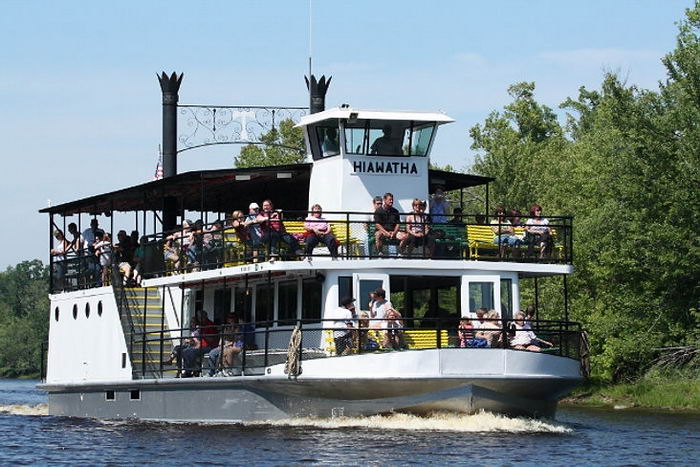 Toonerville Trolley - Modern Riverboat From Web Site (newer photo)
